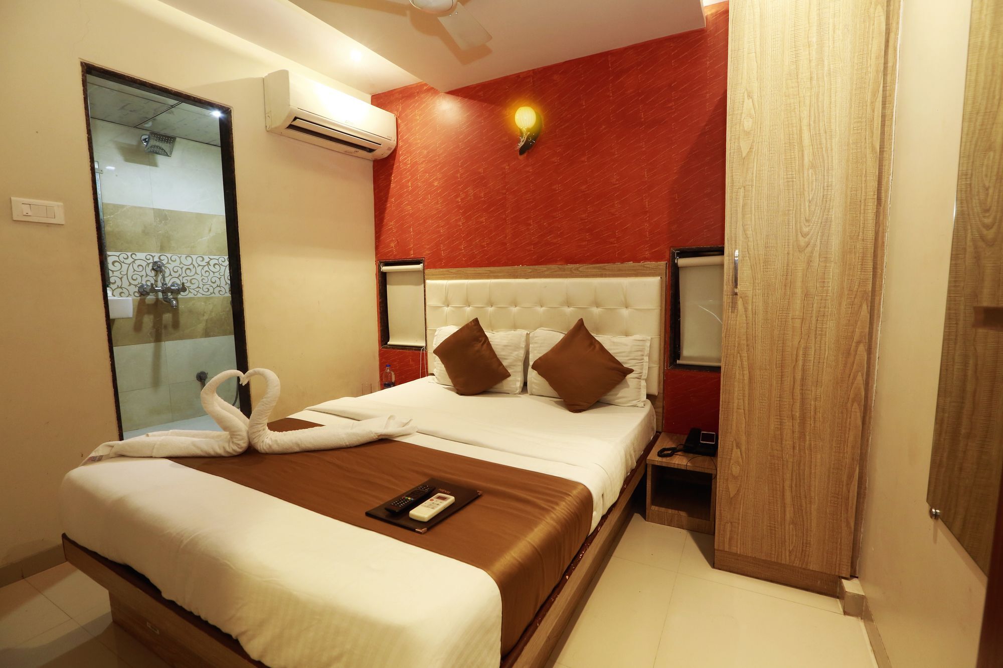 Hotel Grace Inn 뭄바이 외부 사진